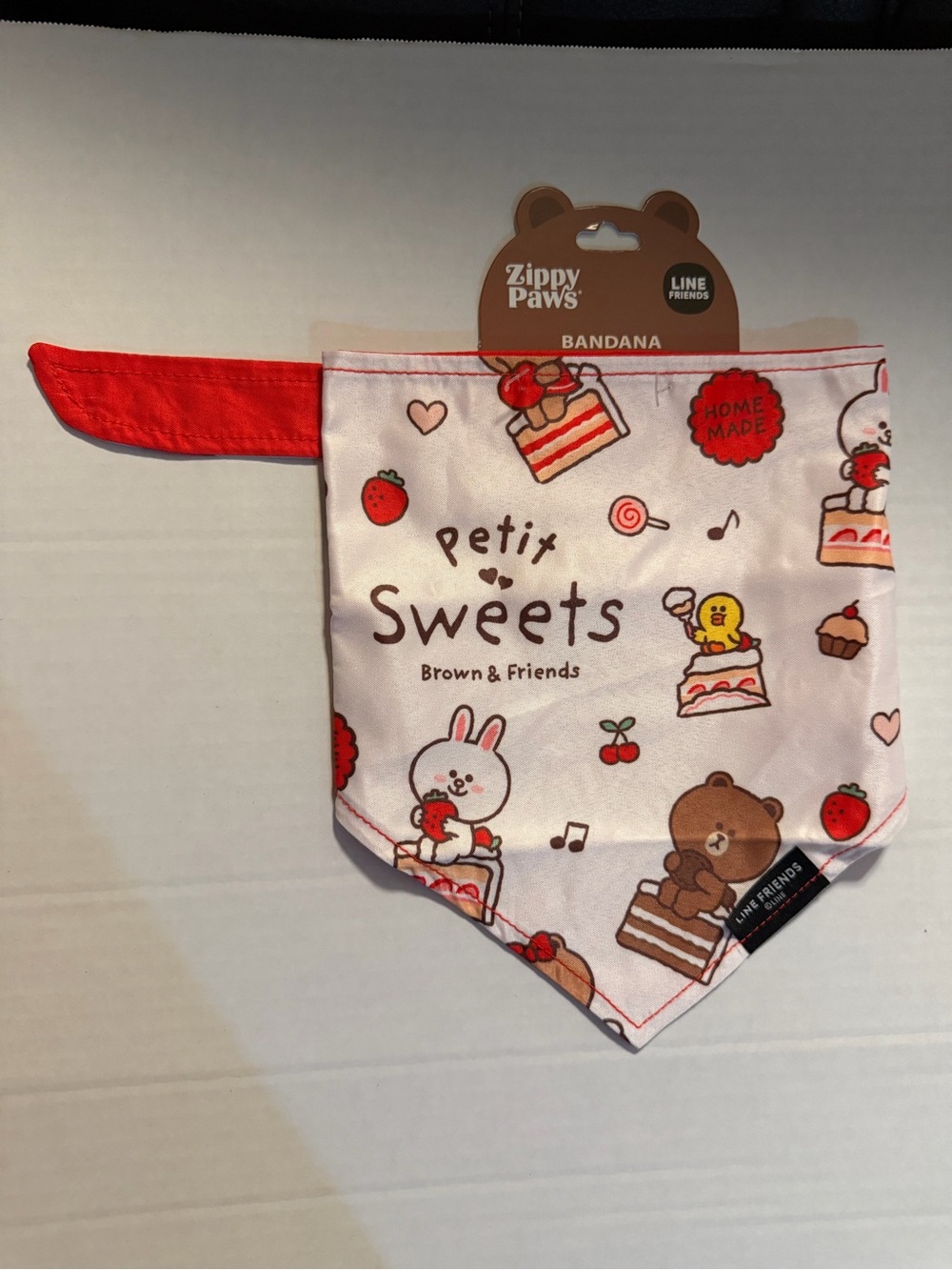 Zippy Paws Petit Sweets Red Dog Bandana - Brown & Friends